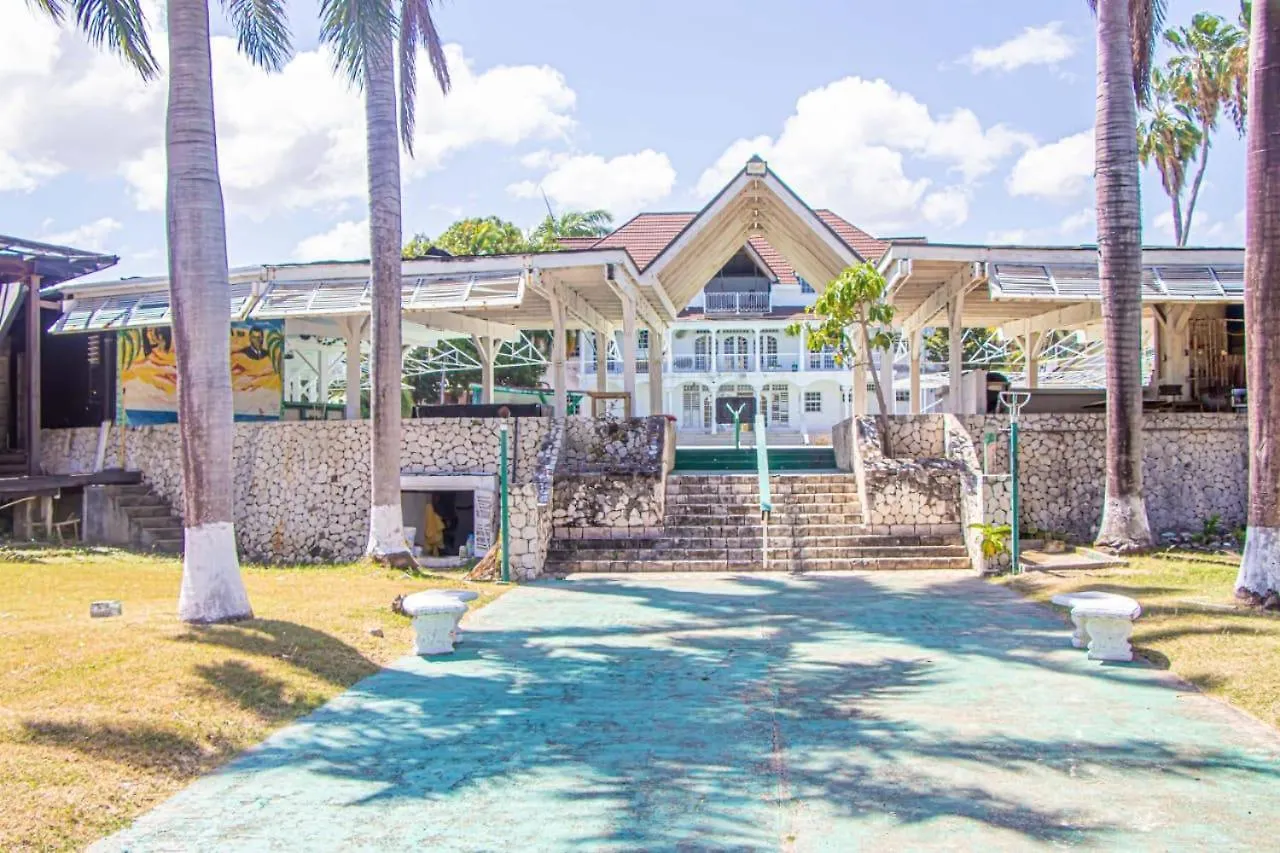 Malibu Ocean View Studio Apartment Montego Bay